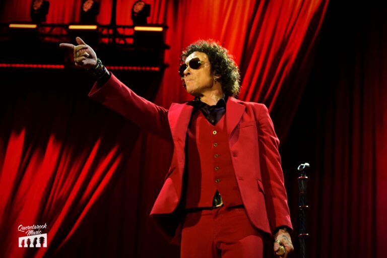 Enrique Bunbury y el Huracán ambulante vibraron ante 65 mil personas