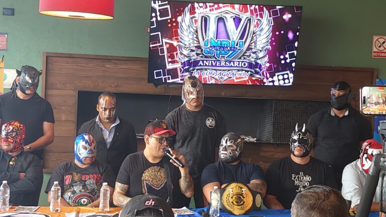 Preaniversario de Indy Wrestling en Querétaro